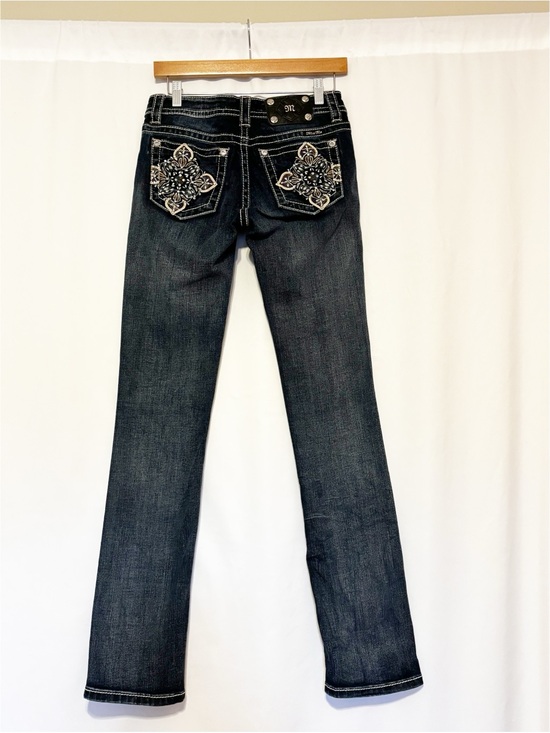 Miss Me Denim - Miss Me Signature Straight Jeans Rhinestones Crosses Flap Pockets Low Rise 27